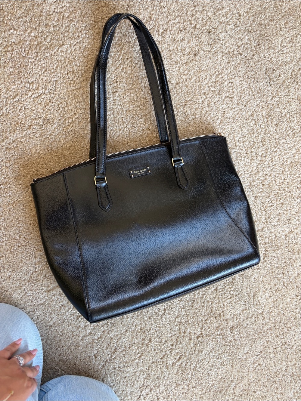 kate spade black leather tote with zip top